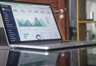 Sites de PME à Neuchâtel : les erreurs qui font perdre des demandes